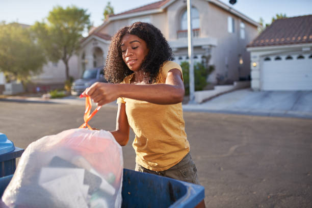 Best Attic Cleanout Services  in Peoria, IL